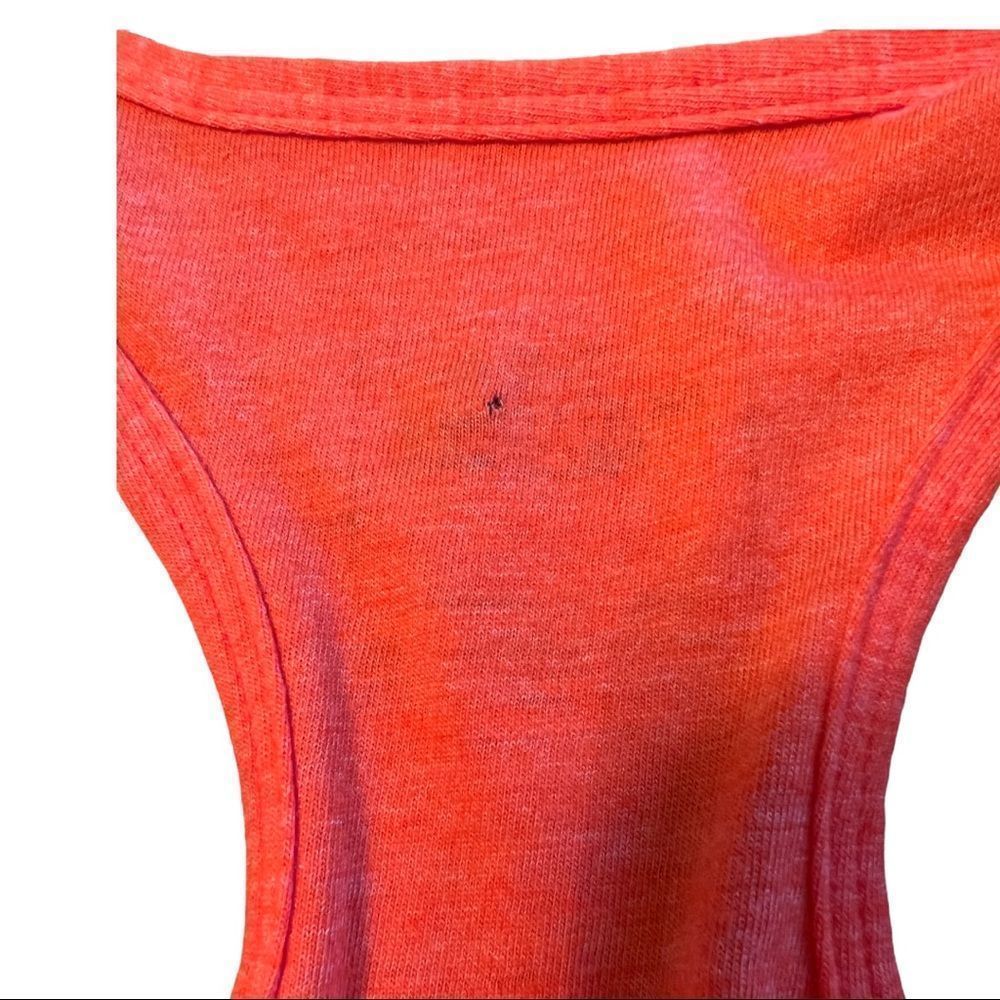 The North Face Tank - Picture 5 of 7